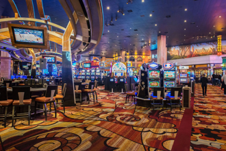 价格高昂游客锐减 赌城空荡荡 内行人曝如何捡便宜 