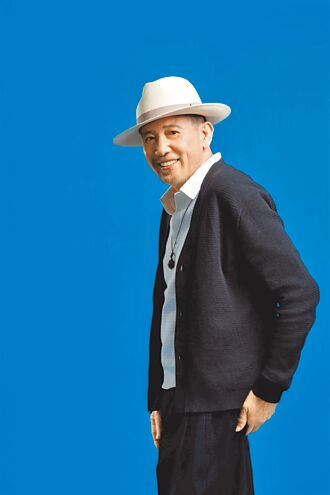 秦漢思索宇宙與生命信有外星人存在