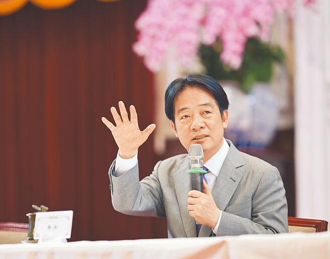 总统府1日召开「因应美国对等关税政策记者会」，赖清德总统强调，20%从不是台湾谈判的目标，政府希望在后续谈判中，争取台湾更有利更合理的税率。（郭吉铨摄）