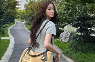 歐陽娜娜仙氣破功「碎花底褲突外露」 畫面曝光網全看傻