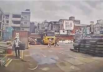 桃園綠捷中正力行站工安意外！工人墜6公尺深地下室