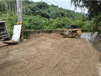 台中豪雨狂炸13年來最強雨量！48條路受阻急搶修