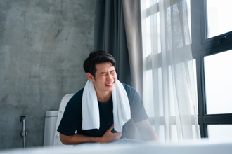 別以為便祕小事 60歲男一周沒解便 就醫檢查腸癌3期了