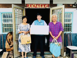 嘉義縣父親節表揚「喊卡」！桌菜、禮物親送到府