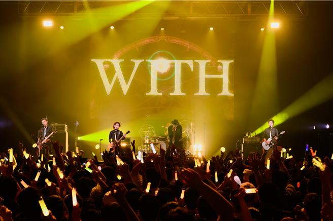 THE PRIMALS今晚在台北熱血開唱，與樂迷踏上一場關於音樂的全新冒險。（大鴻藝術BIG ART提供）