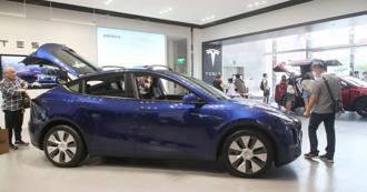 進口車價難降！百萬內買特斯拉？專家直言「不太可能」