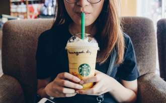 星巴克今起連兩天買1送1 包含星冰樂