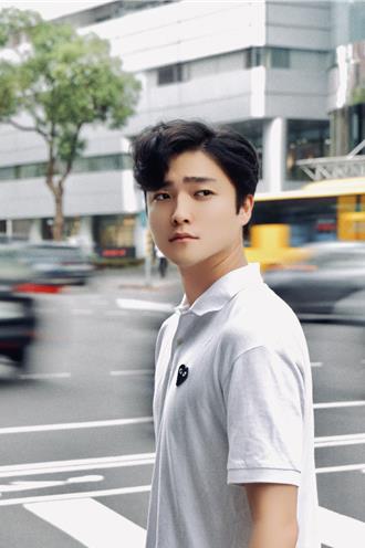 《大学声》台日混血男歌手不忍了　异地恋思念心情曝光