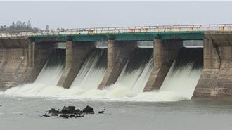 澎湖雷雨狂炸！航班大亂影響568人 成功水庫罕見溢洪