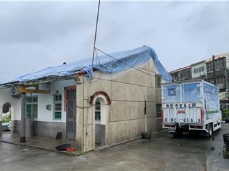 大雨迫義工團暫停幫受災戶蓋屋頂 女屋主收慰問金轉助他人