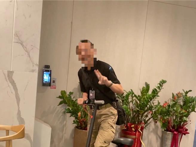 涉嫌指使砸博田醫院，主嫌陳姓男子送橋檢複訊後聲押禁見。（民眾提供／紀爰高雄傳真）