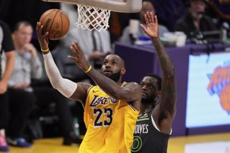 NBA》美球評分析：若無珍妮巴斯 詹皇已被賣回騎士