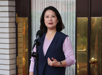 被問郭智輝「假設投資4000億美元」  吳思瑤認了1事