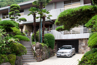 77歲婦拿2千萬遺產、住豪宅買名車 卻陷「隱性貧困」瀕破產