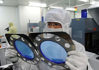 三安光電砸2.39億美元 收購Lumileds