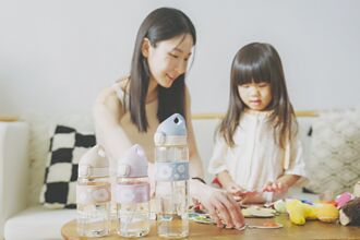 為孩子挑水杯 可全拆洗受青睞