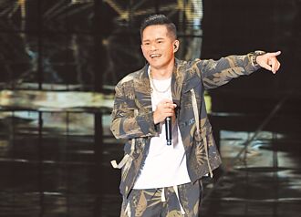 文總執委大支 遭疑球員兼裁判