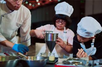 親子食育體驗寓教於樂 台南晶英「鴨寶小廚神」開課