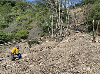 南橫一家5口墜谷搜救第7天　再尋獲多具屍塊與衣物待鑑定