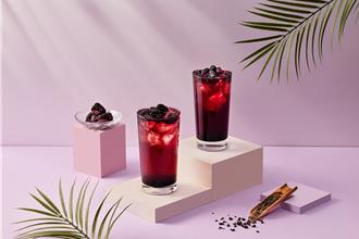 超商手搖新星報到 喝桑椹冰茶送杯緣子 冬瓜QQ撞奶祭嘗鮮價