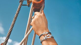 FRED獨特工藝 「英雄」鑽石獻父親