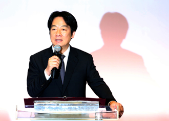 分析賴清德3份民調   黃暐瀚曝1警訊：可能會更低