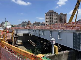 新北三峽長福橋改建進度60％ 可望農曆年前開放行人通行