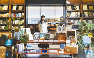 寄生政府標案 青鳥書店3年狂撈6700萬