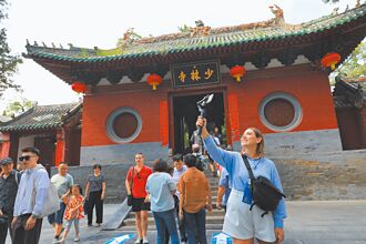 少林寺去商業化 僧人爆離職潮