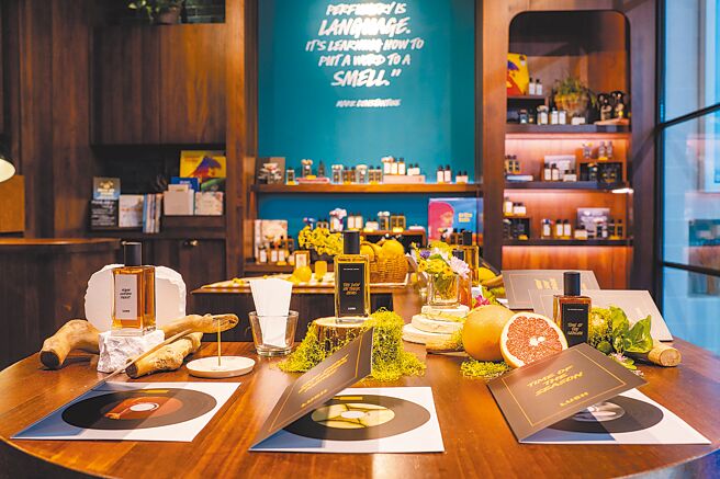 Lush今年推出7款新香，结合音乐联想，打造特殊感受，让闻香的体验更上一层楼。（Lush提供）