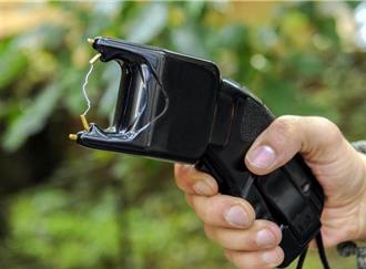 電擊棒攻擊部屬7次只為好玩？ 陸軍少校慘丟工作