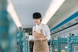 不等賴總統開口 台灣高鐵宣布軍人節「敬軍活動」