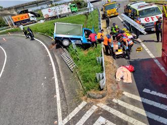 國3柳營交流道嚴重車禍 小貨車駕駛無呼吸心跳