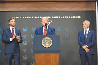 晶片100％關稅震撼》關稅還未平 中美科技戰又起