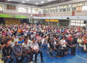 「讓爺奶成為心中的寶」公益演唱會雲林登場 逾600名莿桐鄉親同樂