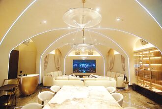 美．食．探．子．马－是的! 台中也尝得到江振诚的火锅了 ONCOR响艷都市会所 插旗七期