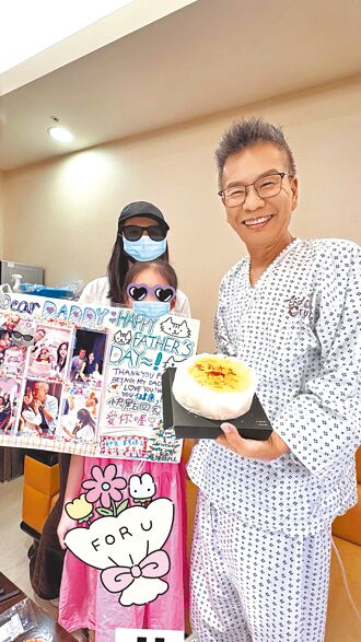 生命斗士自我鼓舞 沈玉琳同框爱女过父亲节