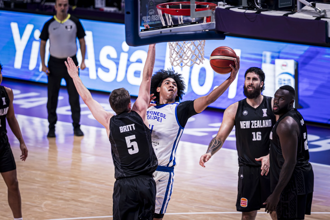 亞洲盃男籃》不敵紐西蘭長人陣 中華仍闖8強資格賽再遇約旦