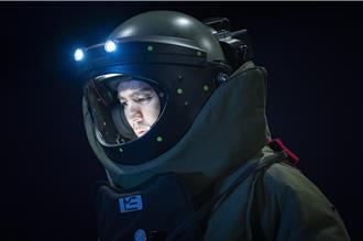 林柏宏穿45公斤防爆裝閃到脖子　姚以緹激戰蔡凡熙後痠痛難眠