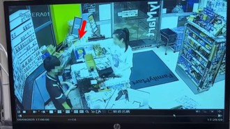 台中醉女砸碎紅酒瓶！又開啤酒噴店員 「超商怒提告」