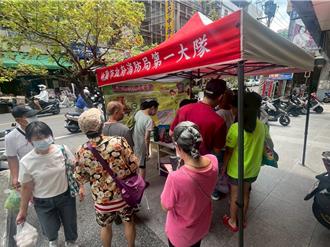 興仁夜市凌晨火警 龜山消防進市場互動防災