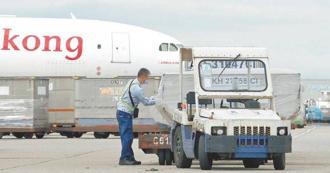 「疊加關稅＋台幣升值」衝擊出口商 學者建議1招救命