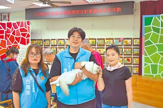 花蓮市長帶頭 籲為毛孩打疫苗