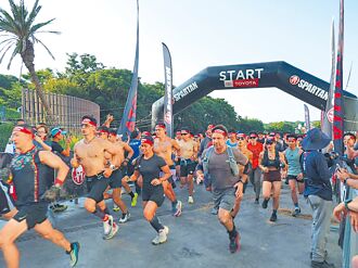 台中 斯巴達障礙跑 3千好手齊聚