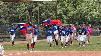 北投國中女壘隊7連勝世錦賽奪冠！教育局再發100萬補助