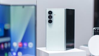 新世代最青－折疊機多工處理 新世代很愛