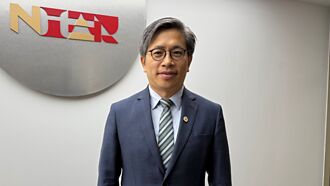 國研院院長 蔡宏營 英文更名NIAR再出擊 領頭扮好學研台灣隊