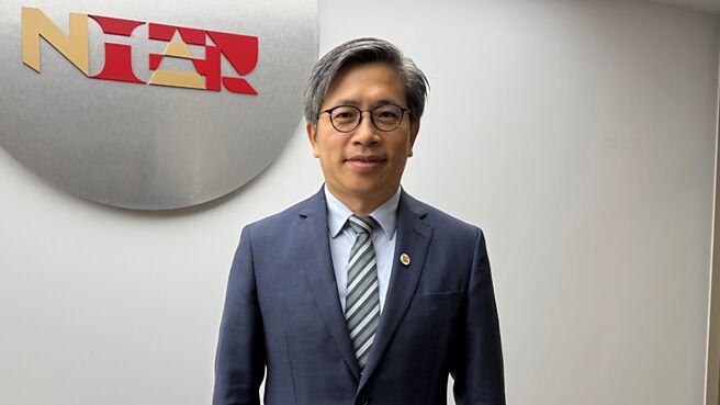 接任国研院院长满一年，对蔡宏营来说，「团结、认同、擦亮价值」成了国研院更重要，也更需要的DNA。图／吕俊仪