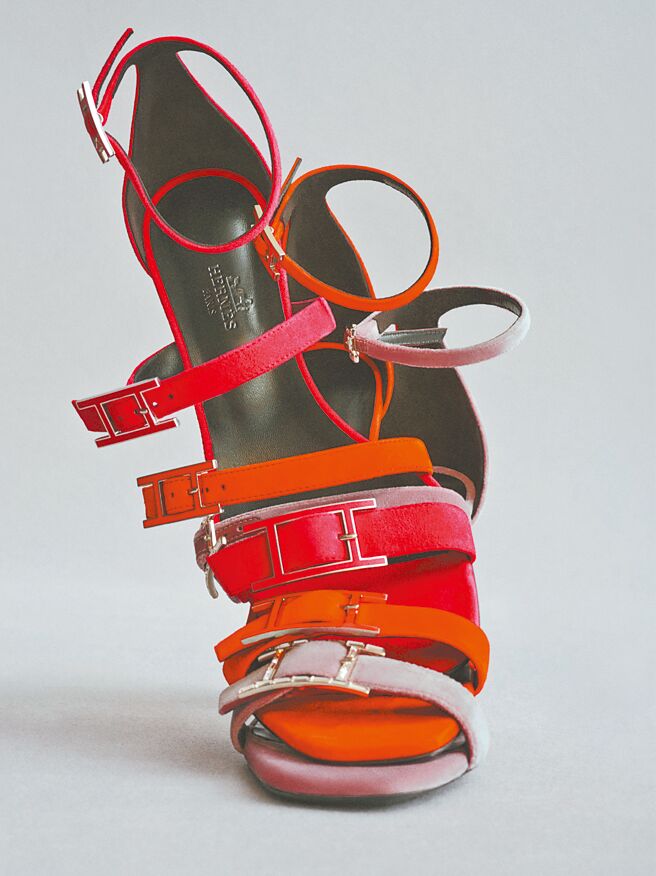 各色鞋款採用愛馬仕頂級皮革製成，也代表匠藝之所在。（Hermes提供）