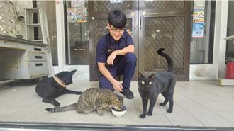 桃园「毛警员」解决派出所鼠患 意外展现抓蛇本领